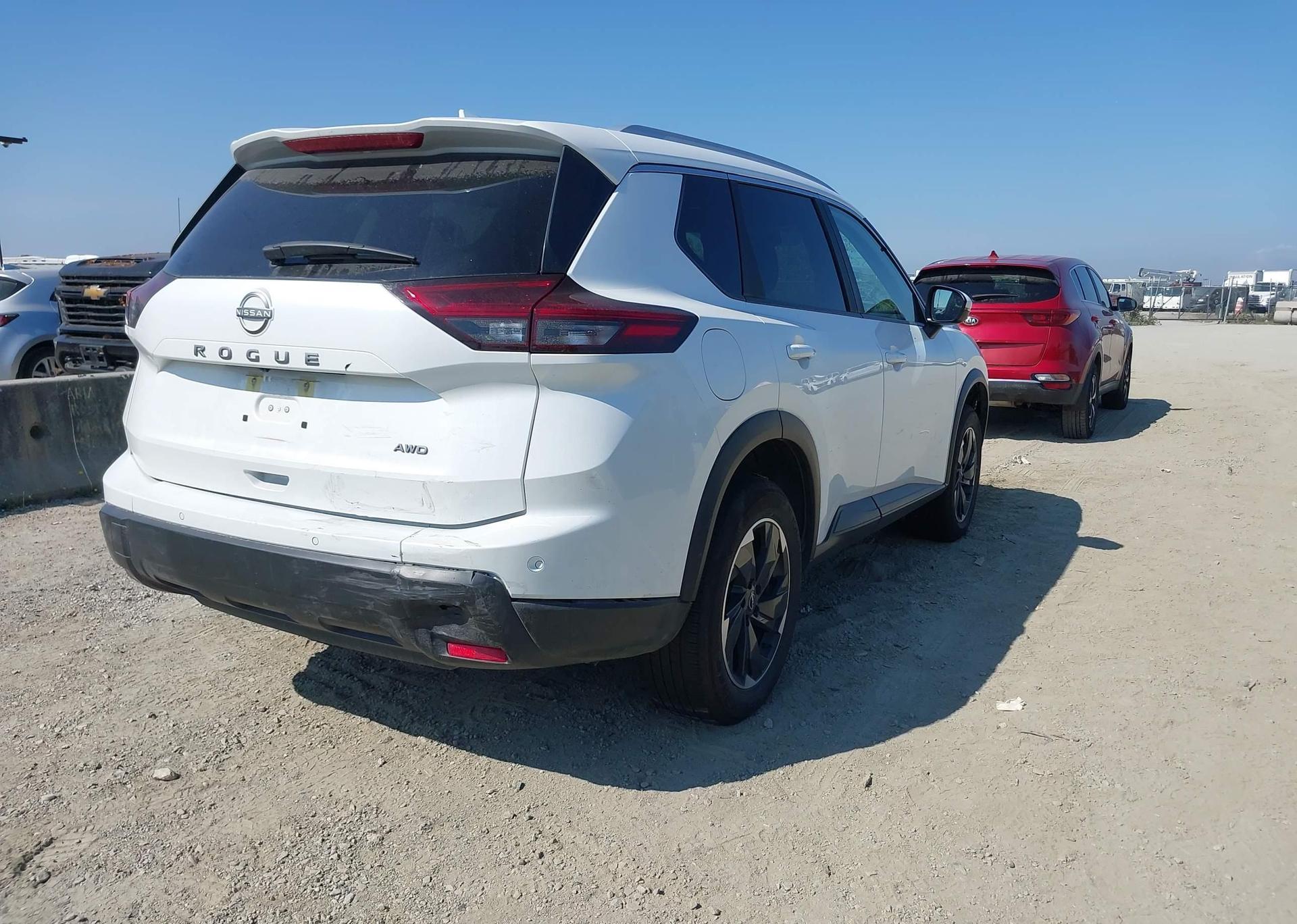 2025 NISSAN ROGUE SV