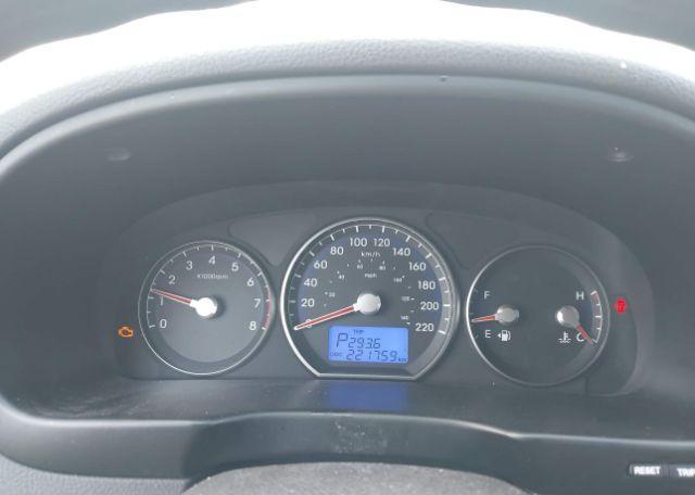 2011 HYUNDAI SANTA FE GL 3.5