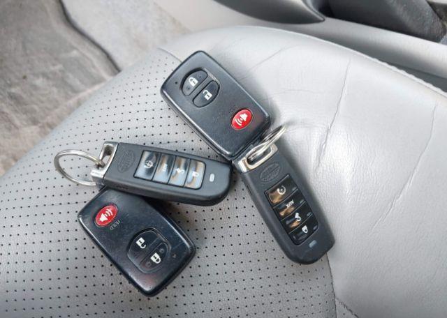 2009 TOYOTA RAV4 LIMITED