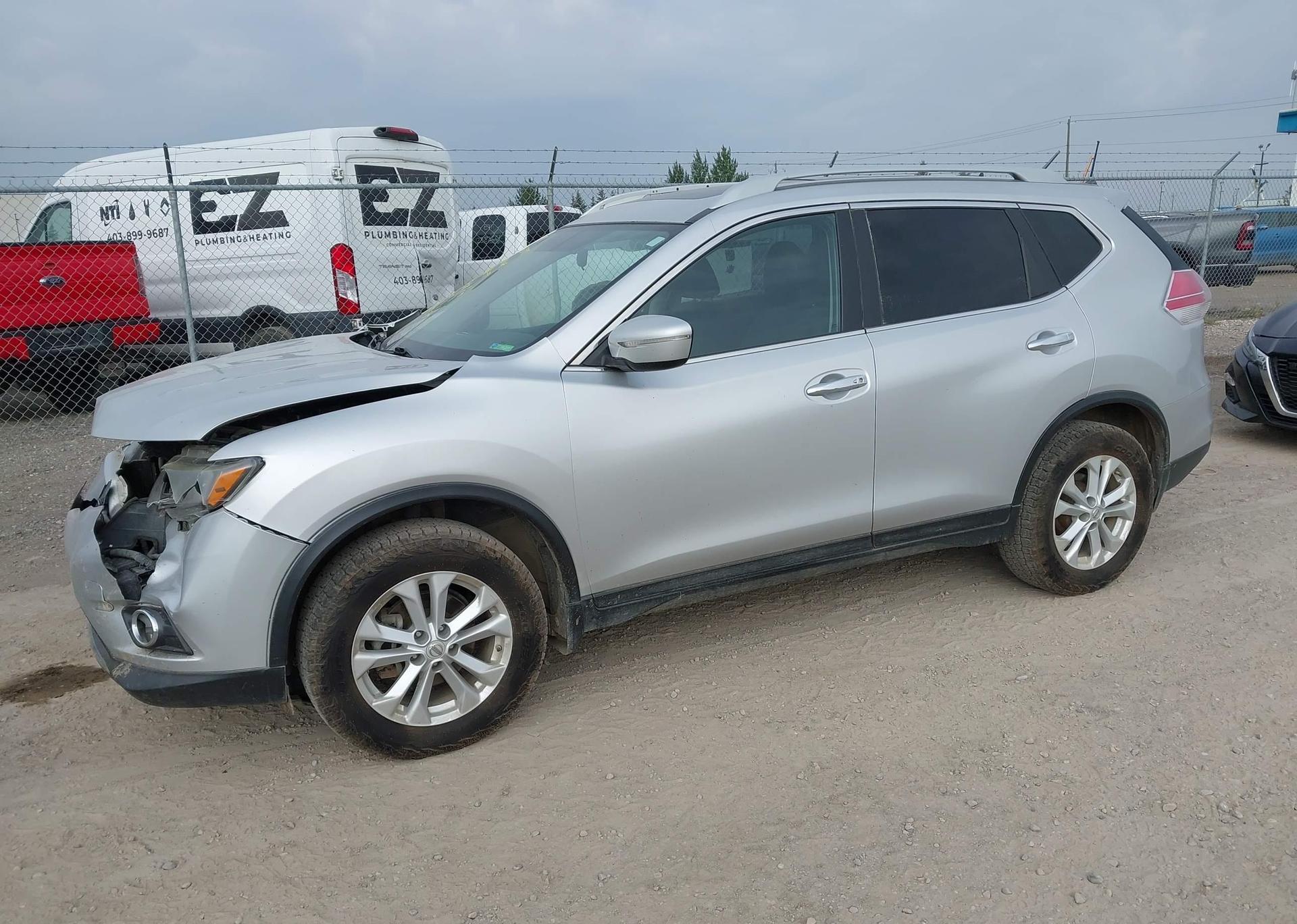 2014 NISSAN ROGUE S