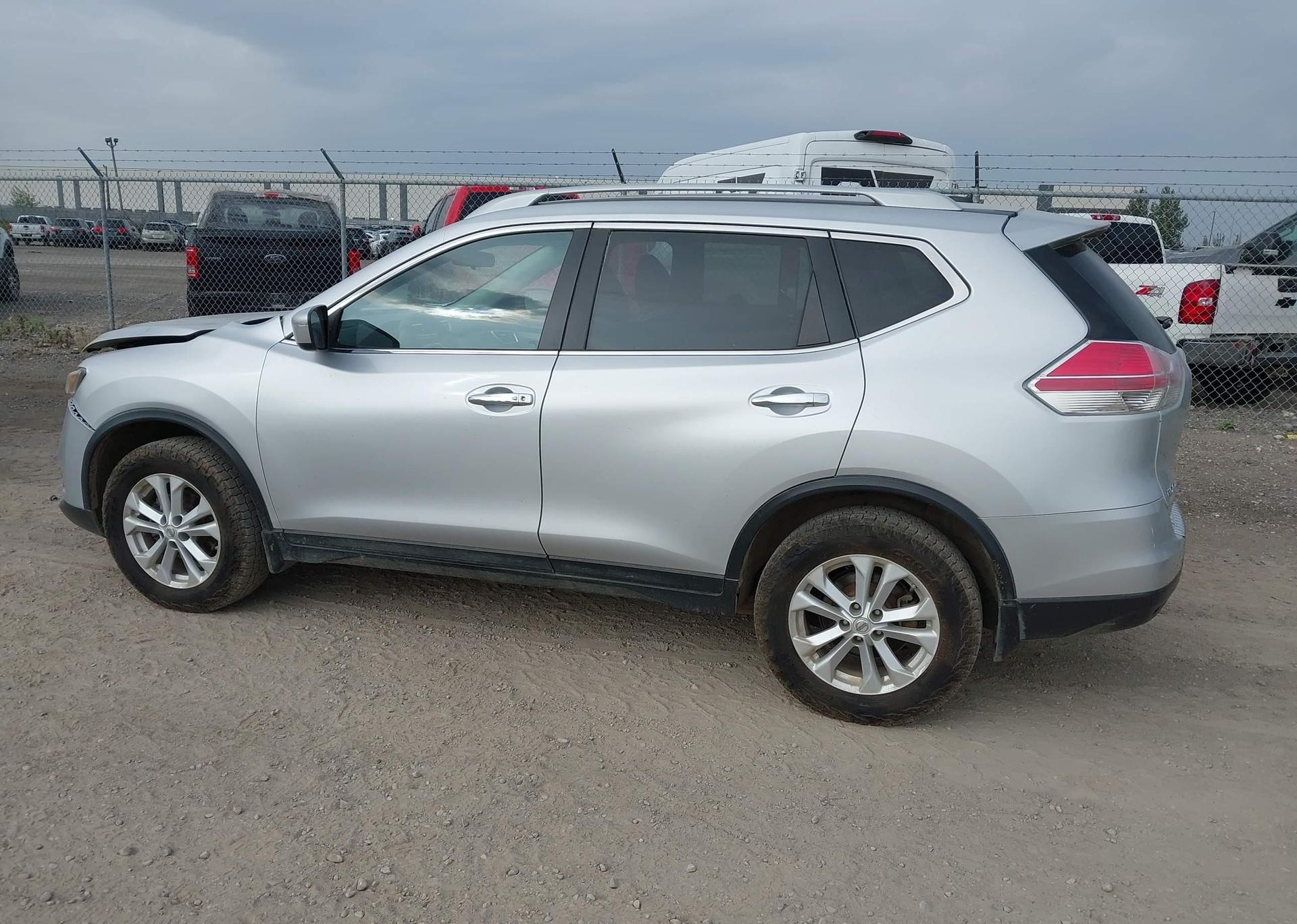 2014 NISSAN ROGUE S