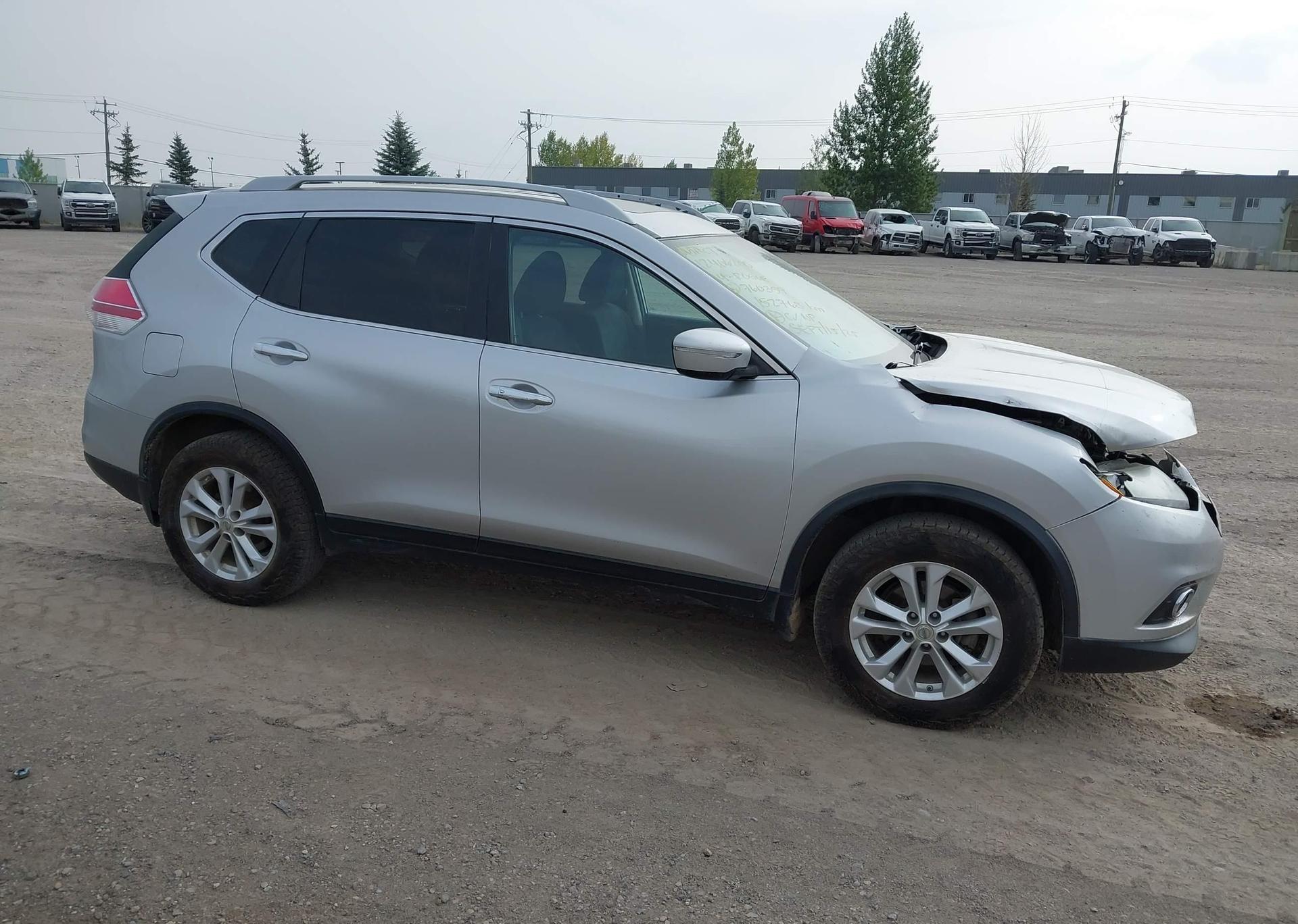 2014 NISSAN ROGUE S