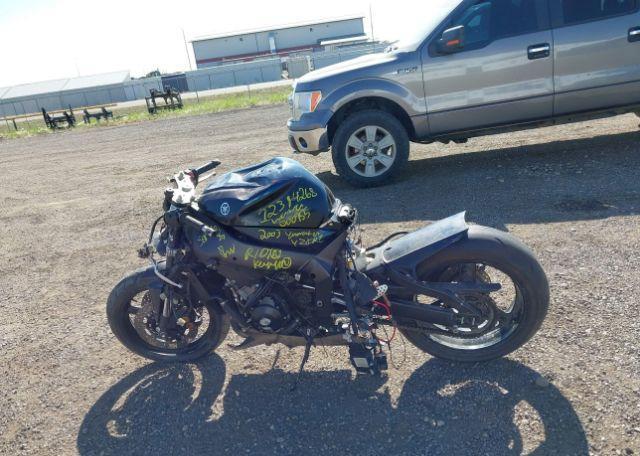 2003 YAMAHA YZFR1