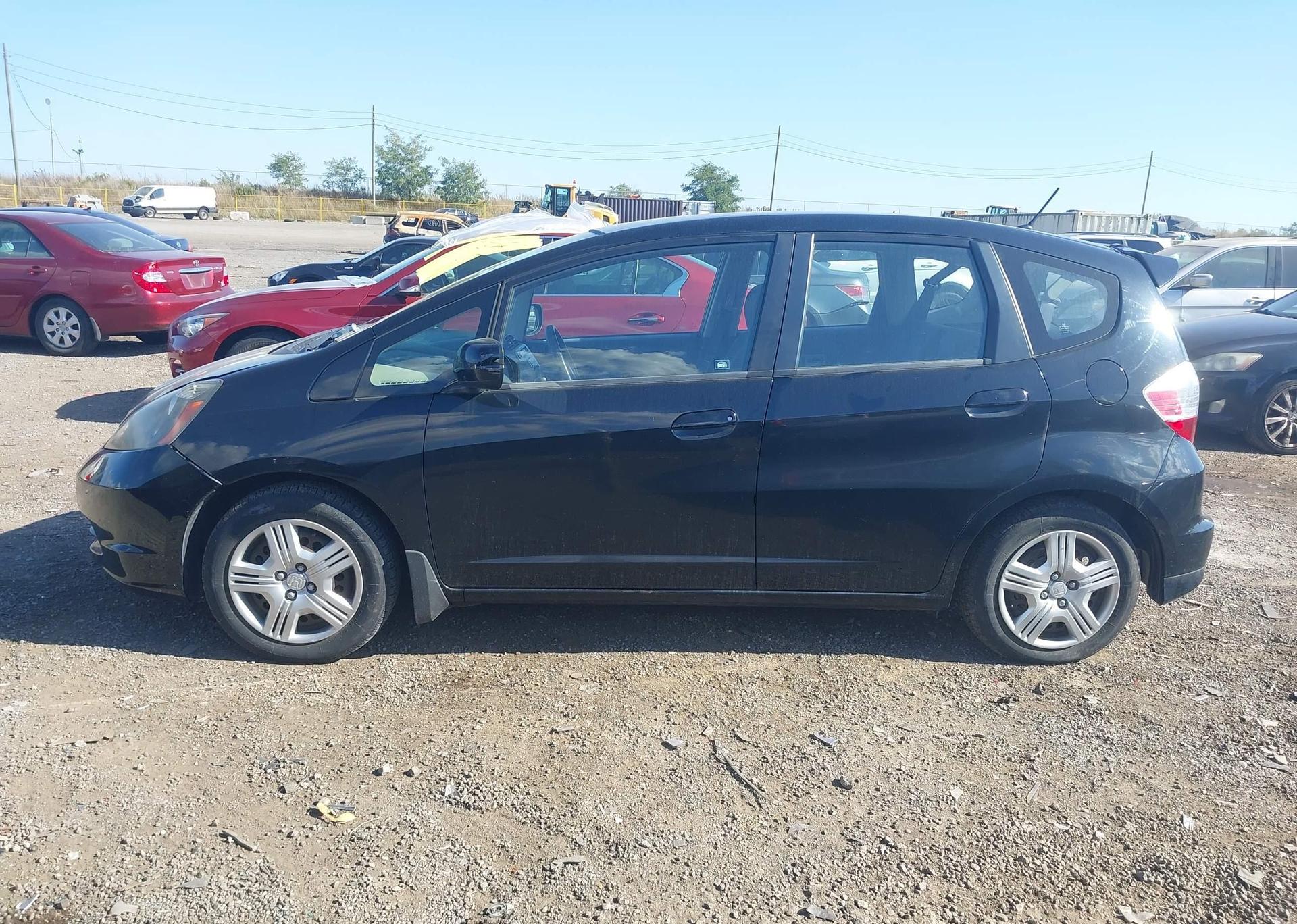 2013 HONDA FIT