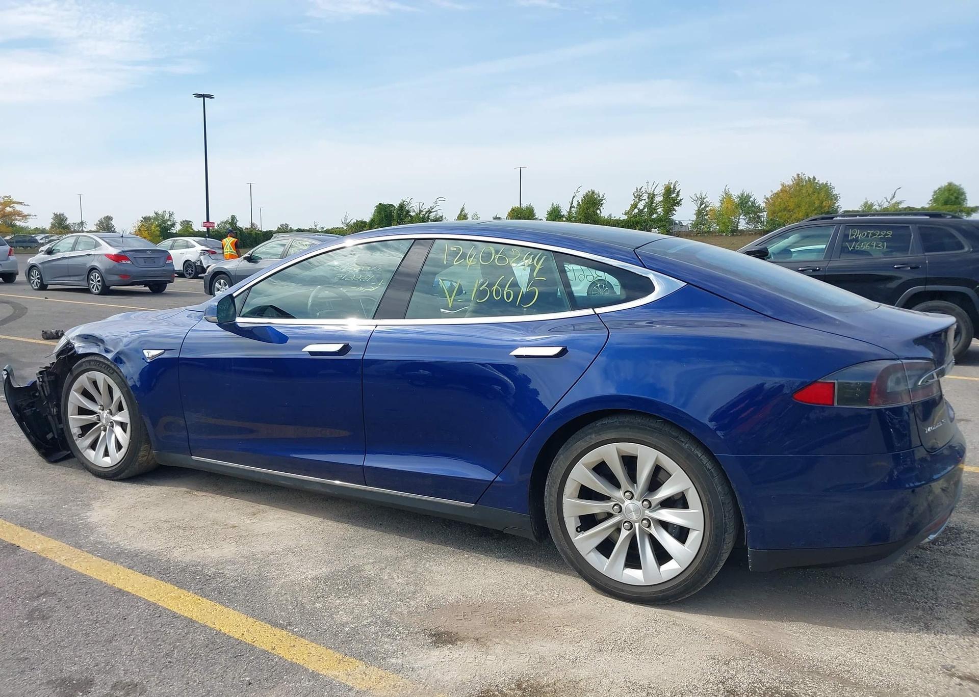 2016 TESLA MODEL S 60D
