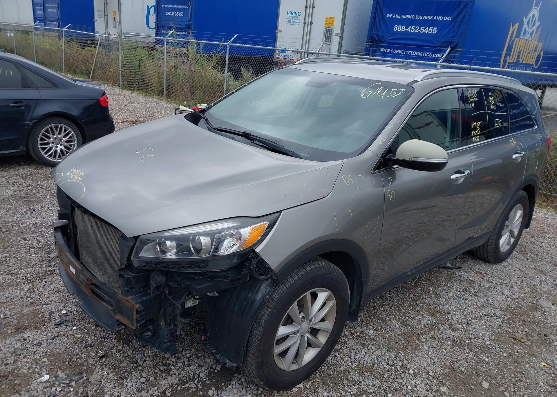 2017 KIA SORENTO LX
