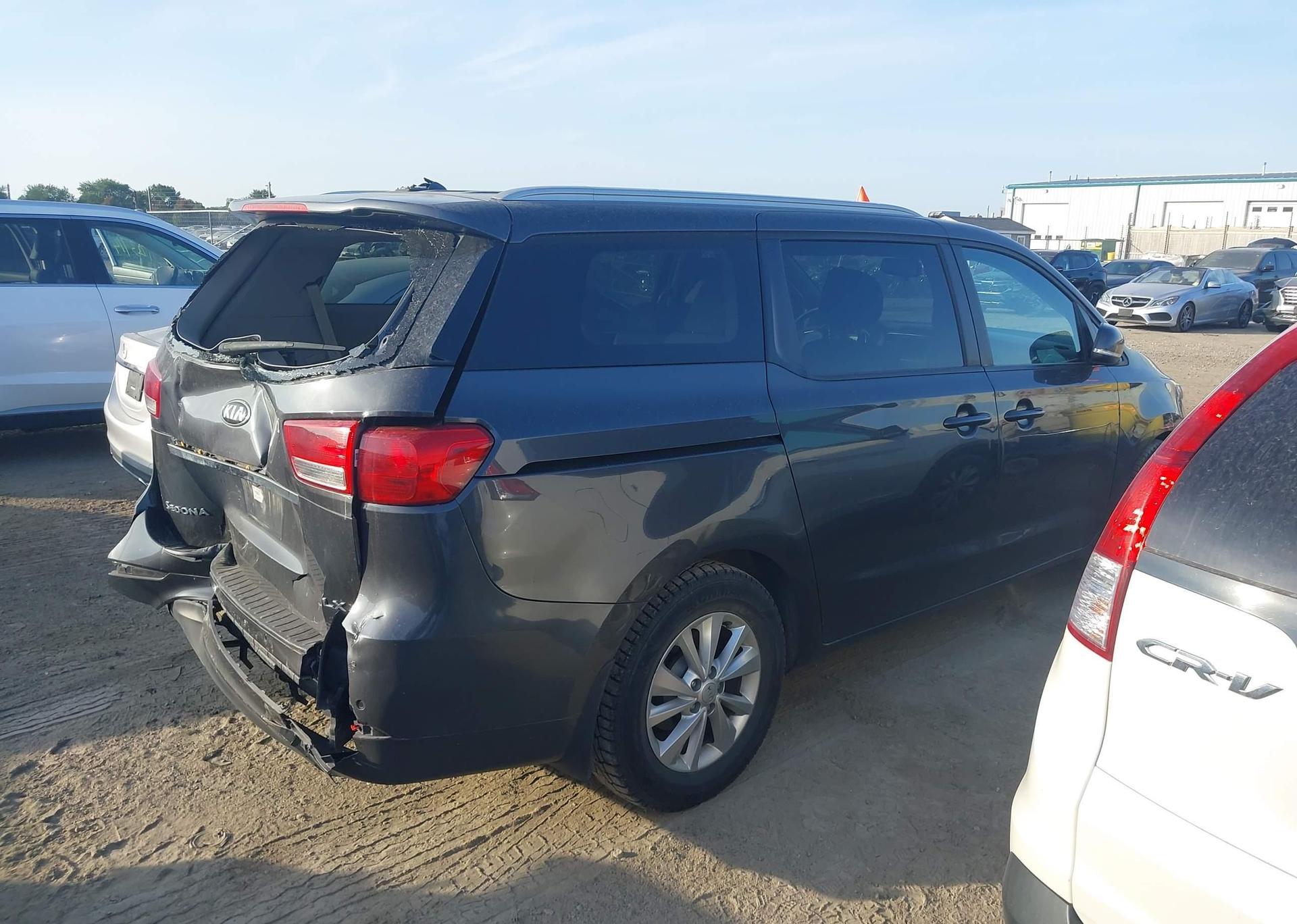 2018 KIA SEDONA