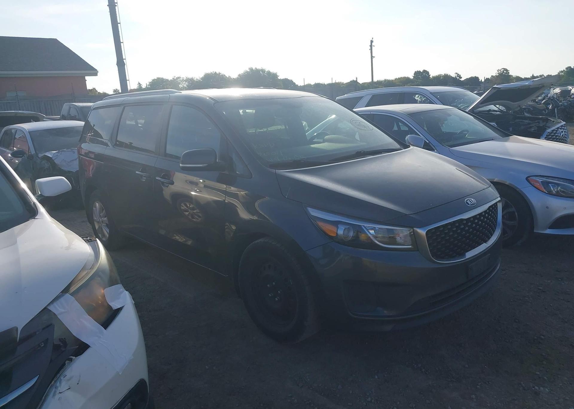 2018 KIA SEDONA