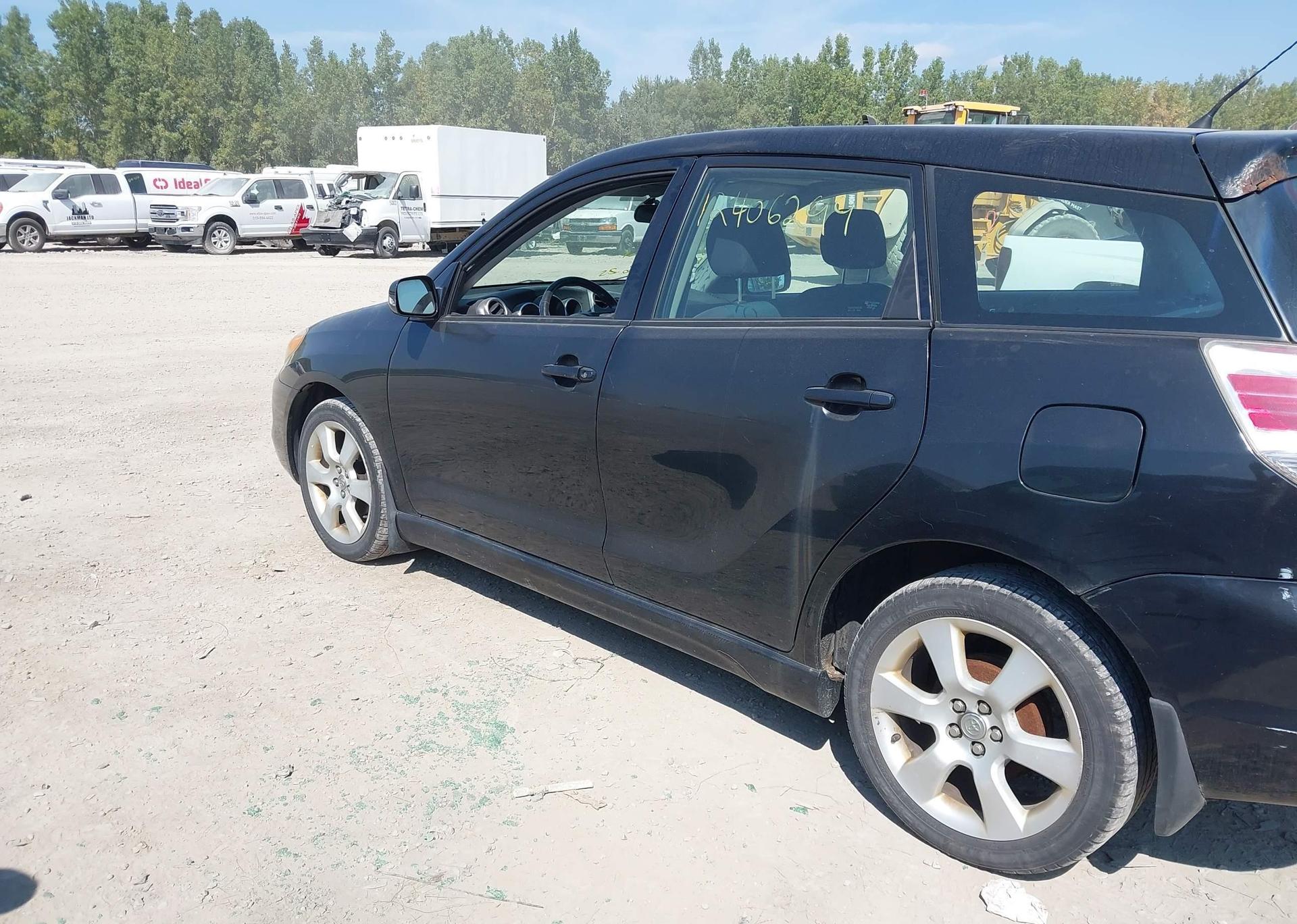 2006 TOYOTA MATRIX AWD