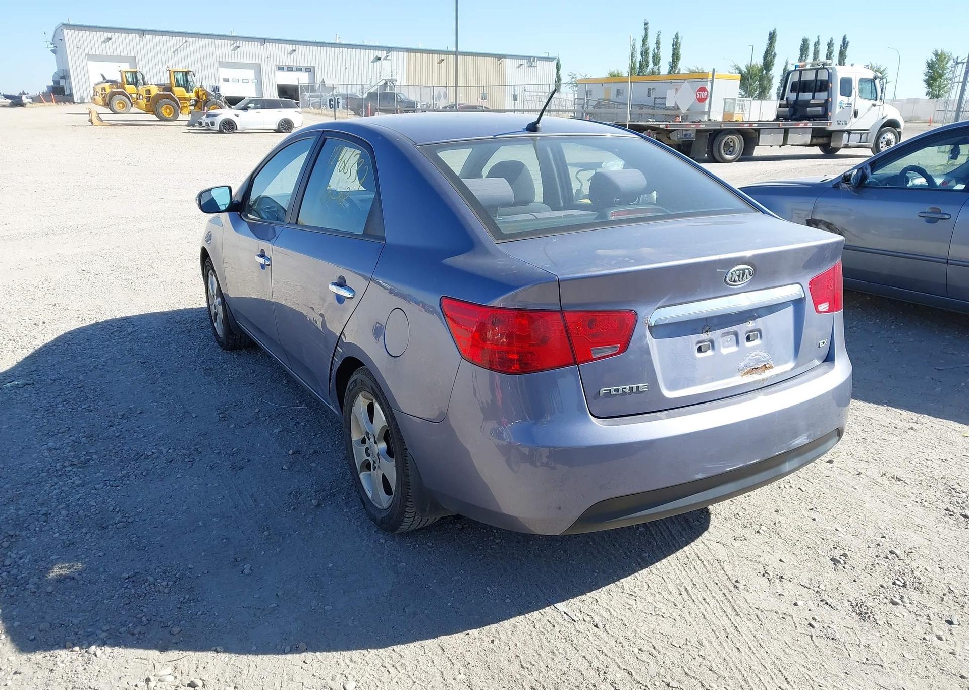 2010 KIA FORTE 2.0L EX