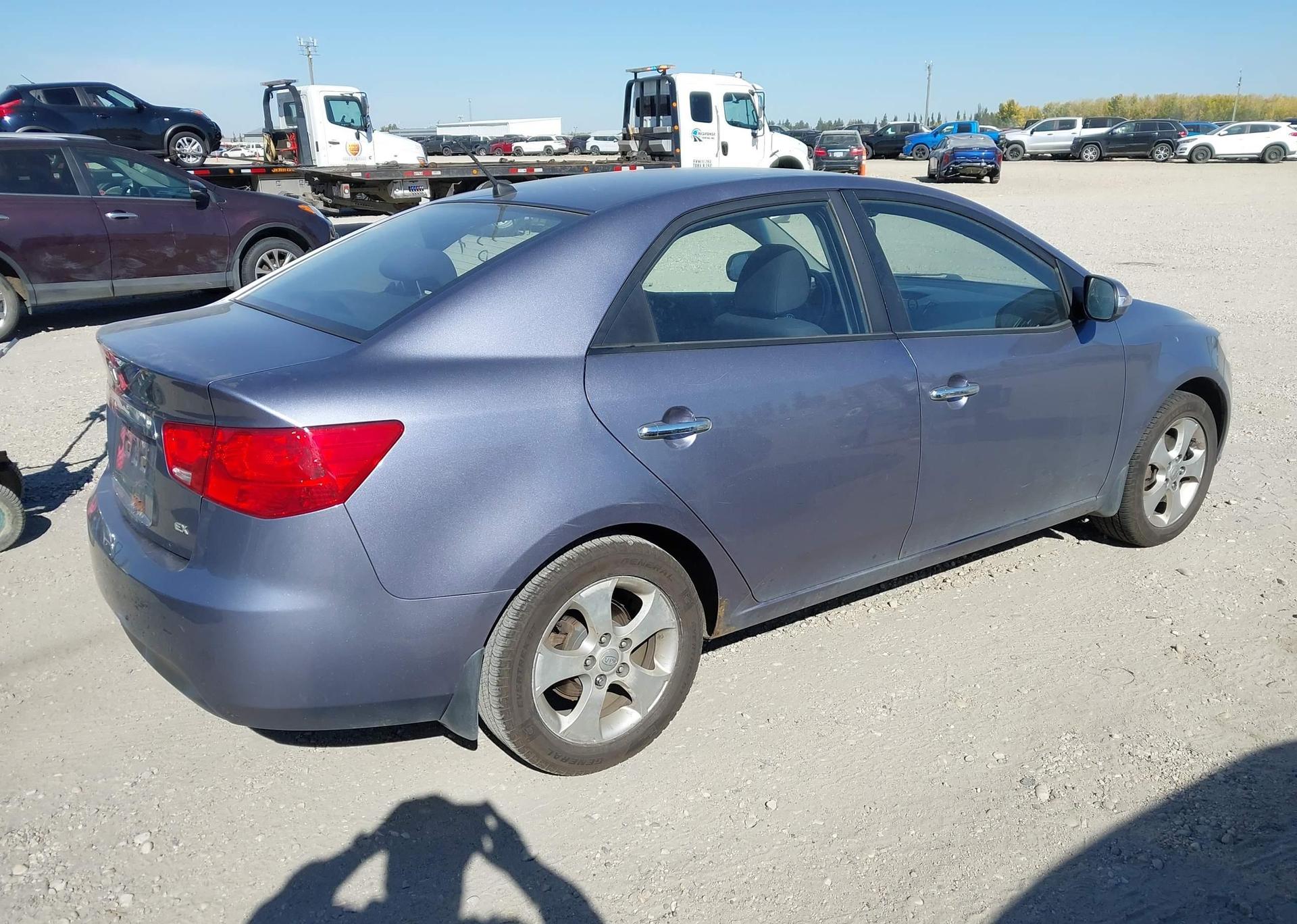 2010 KIA FORTE 2.0L EX