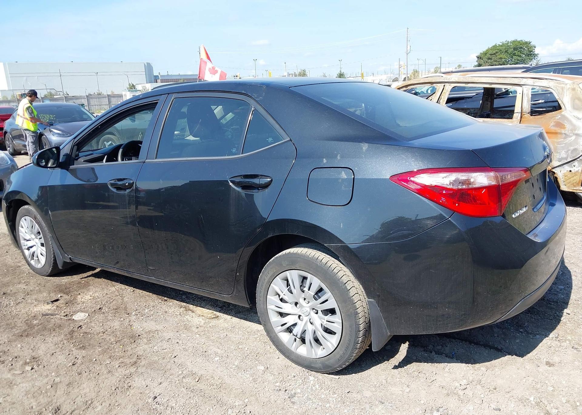 2018 TOYOTA COROLLA LE