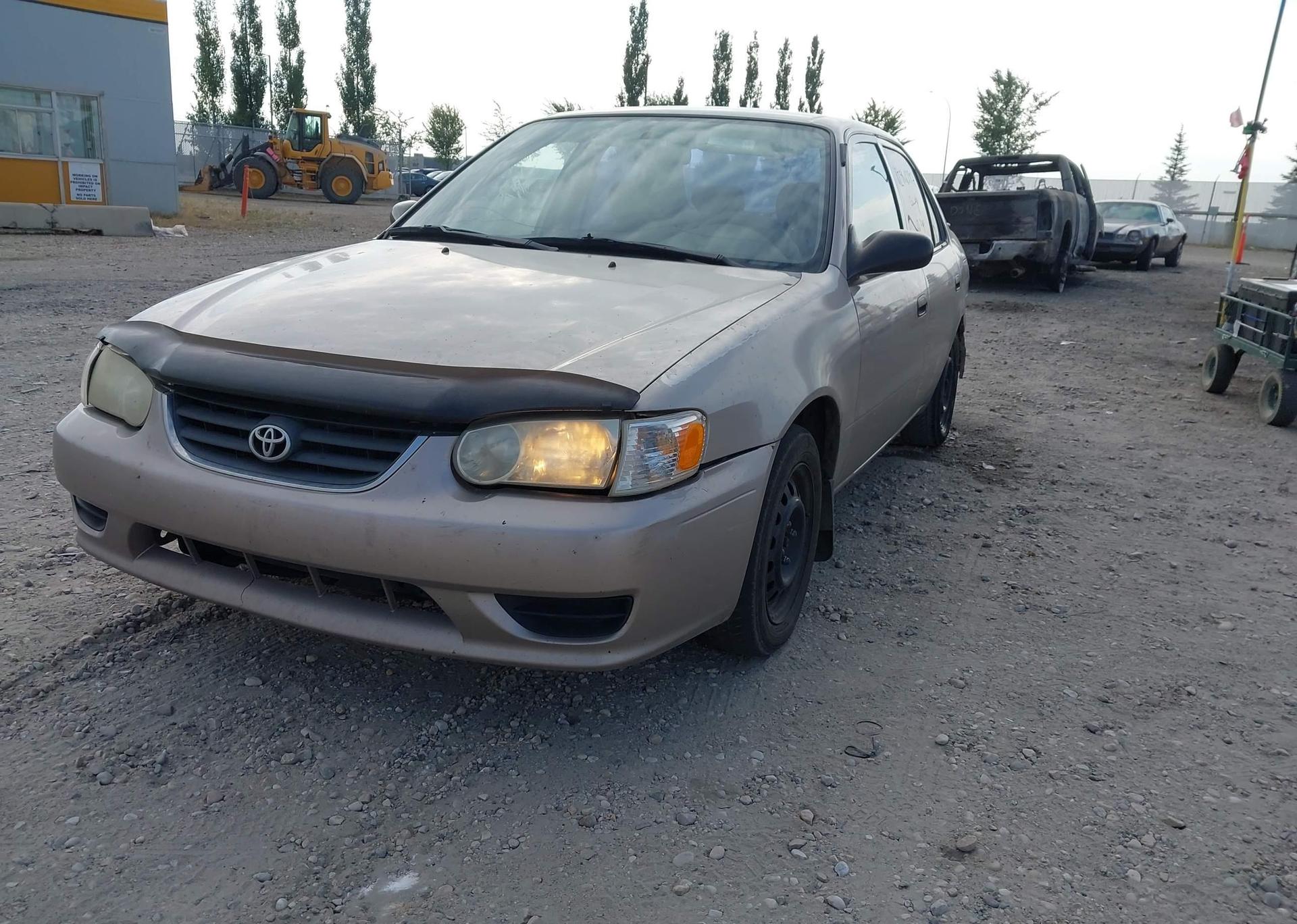 2001 TOYOTA COROLLA CE