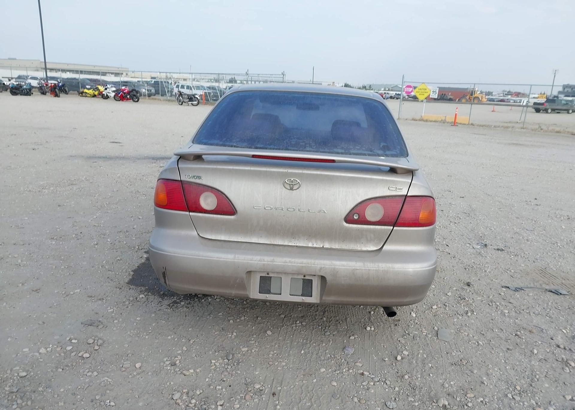 2001 TOYOTA COROLLA CE