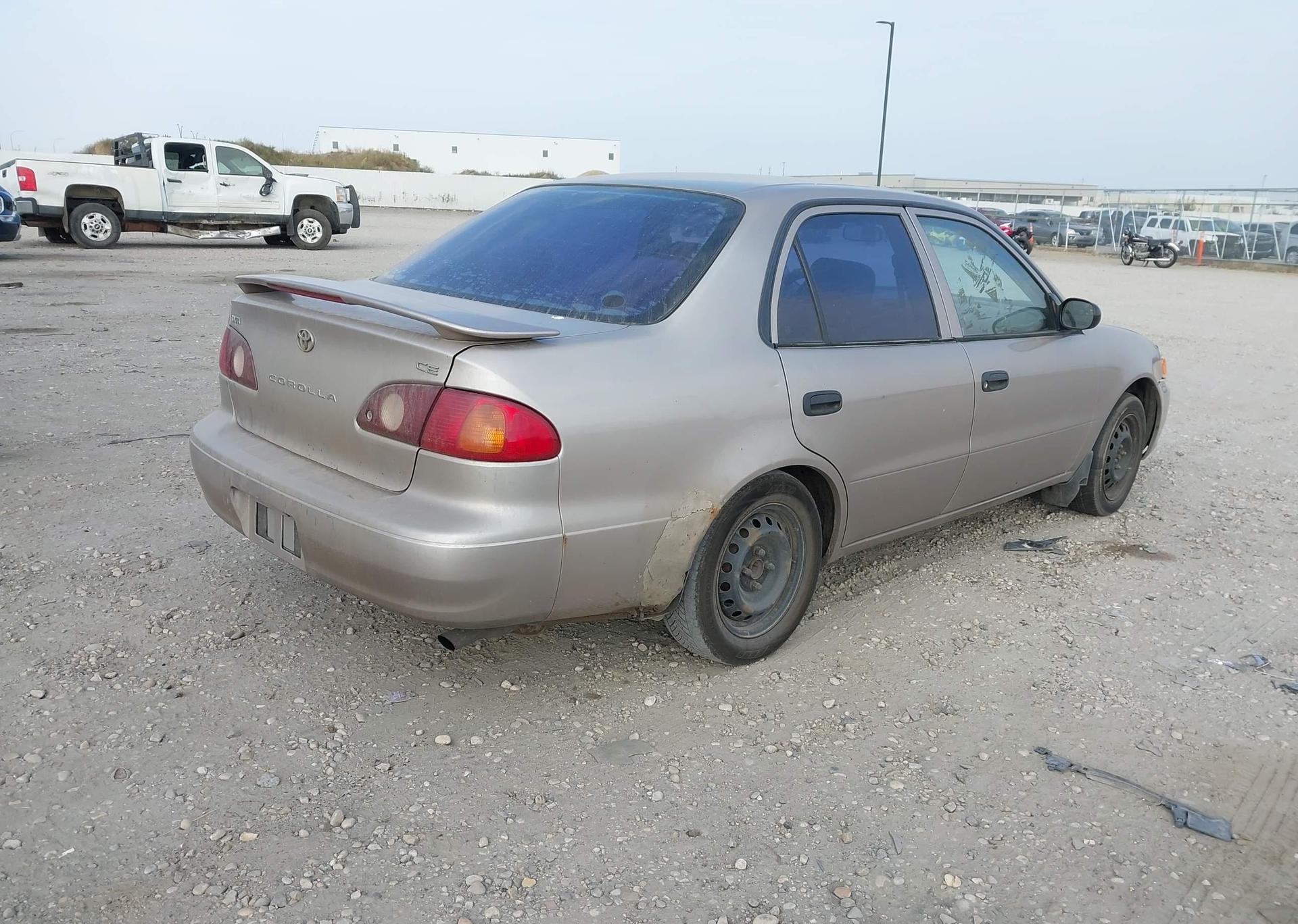 2001 TOYOTA COROLLA CE