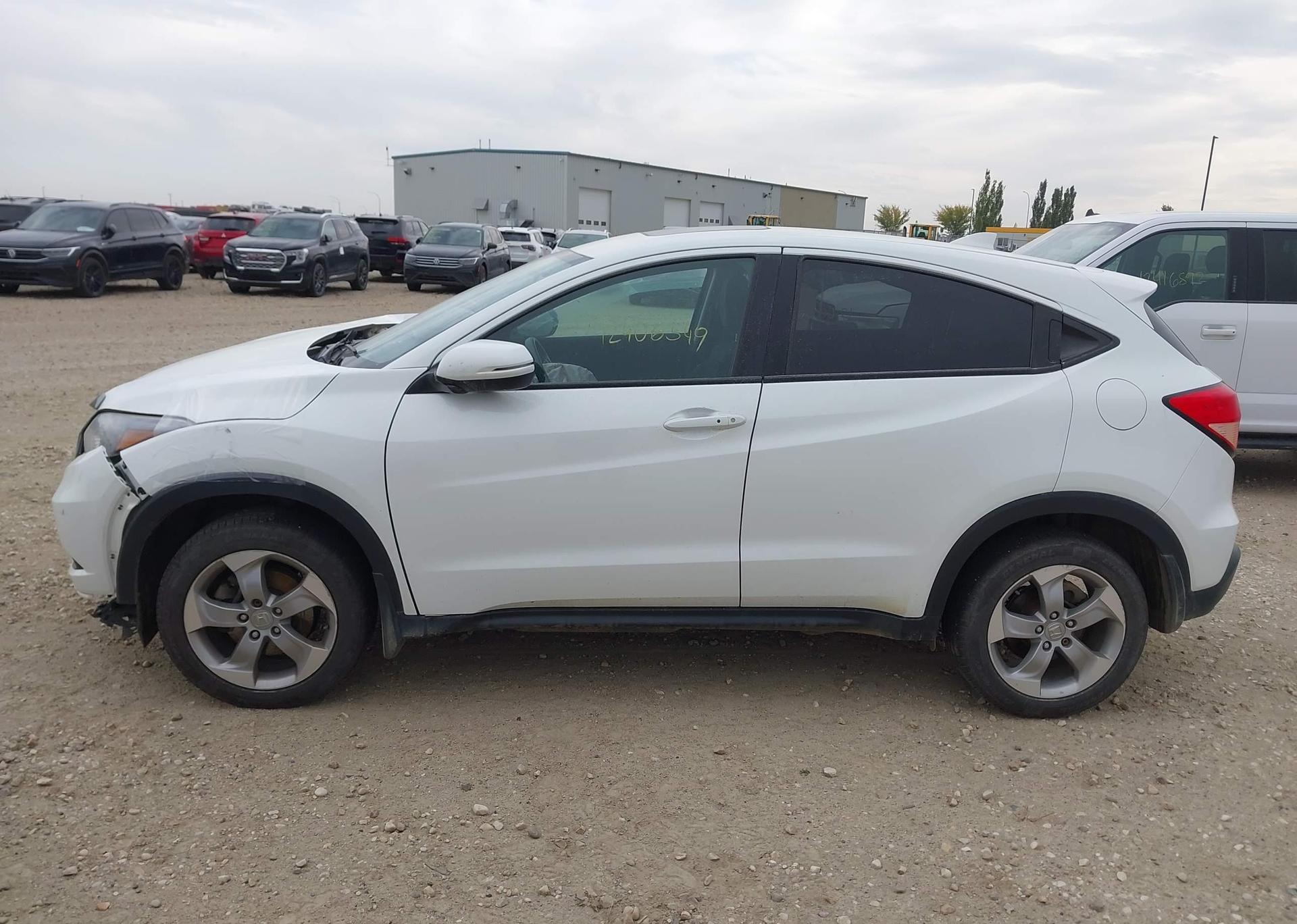 2017 HONDA HR-V EX