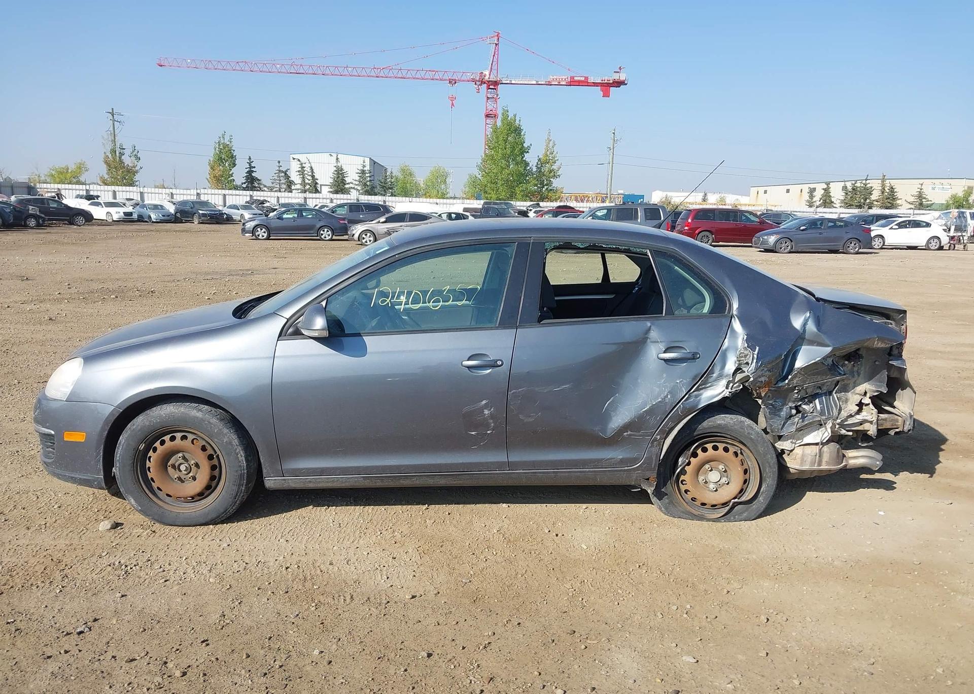 2009 VOLKSWAGEN JETTA 2.0 TDI COMFORTLINE