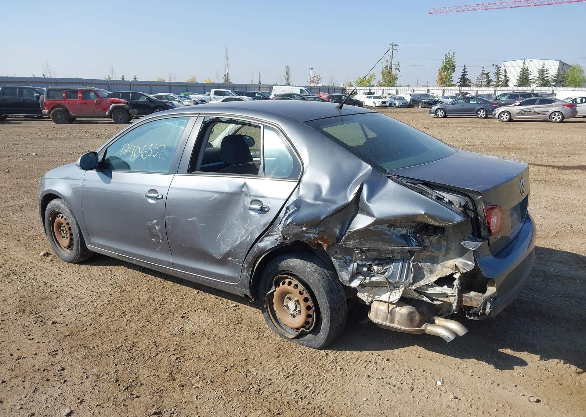 2009 VOLKSWAGEN JETTA 2.0 TDI COMFORTLINE