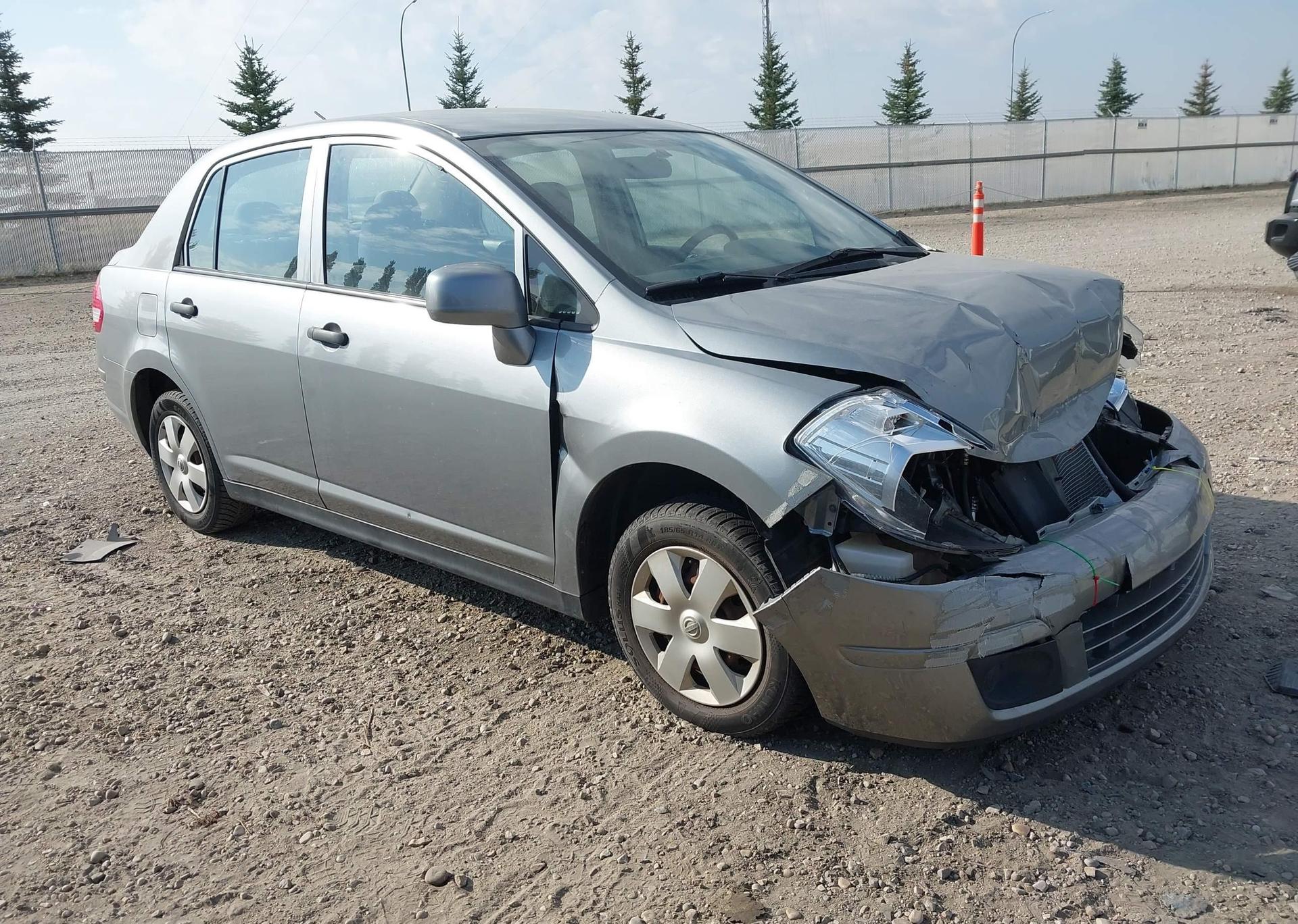 2011 NISSAN VERSA 1.6 BASE