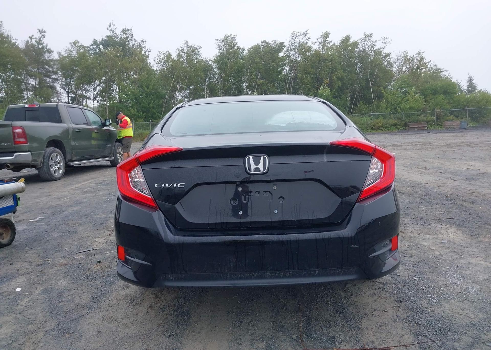 2018 HONDA CIVIC LX