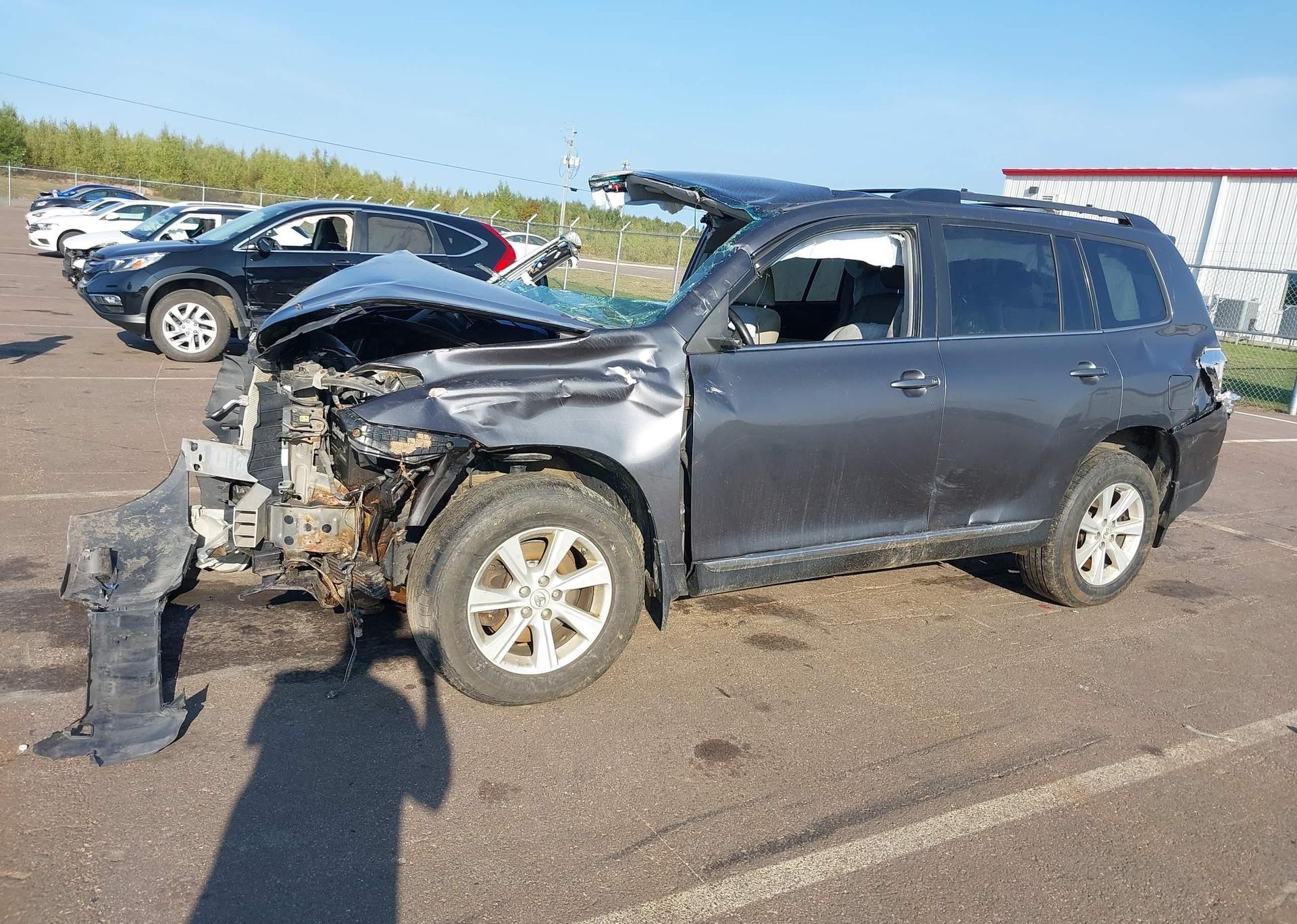 2012 TOYOTA HIGHLANDER V6