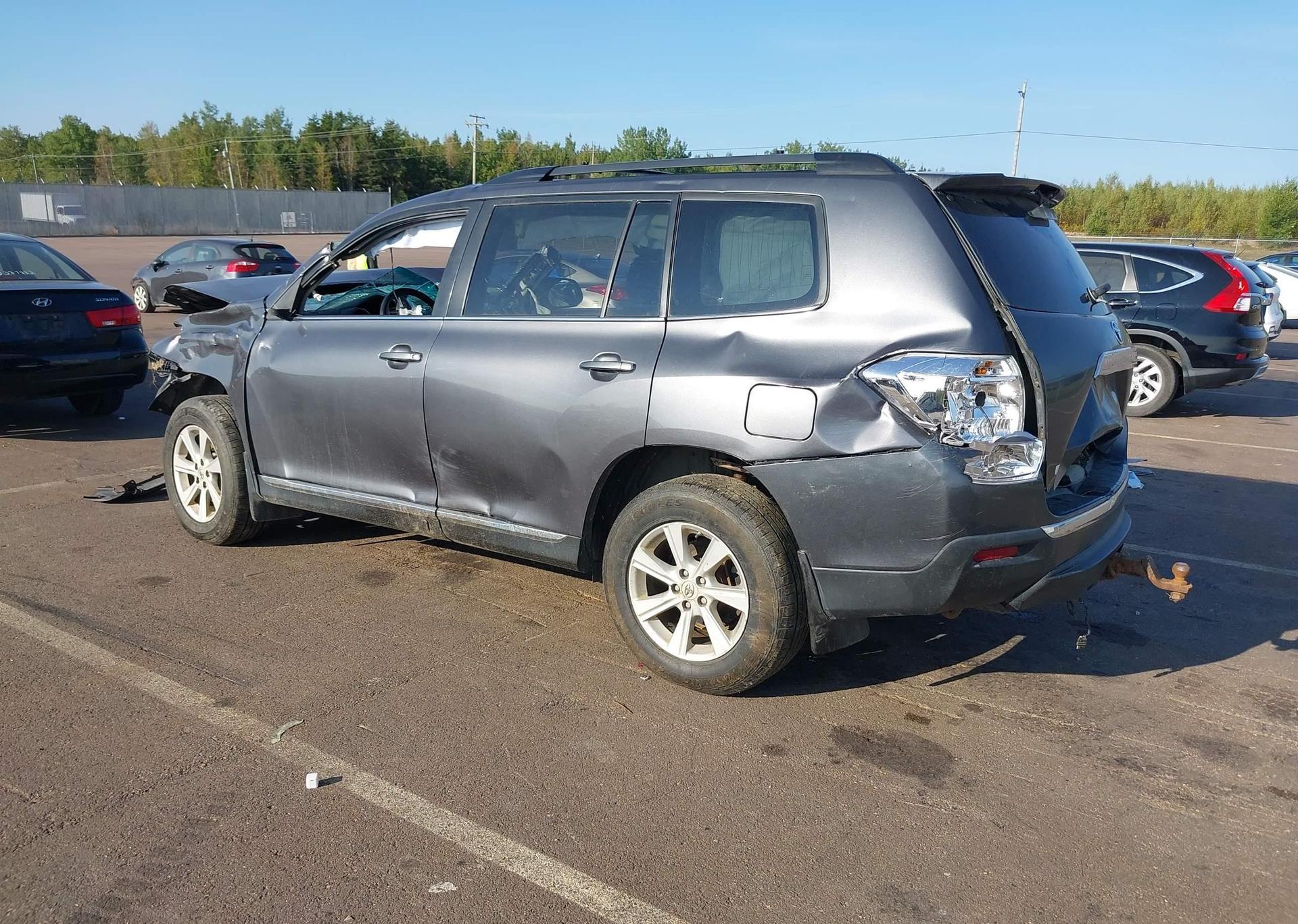 2012 TOYOTA HIGHLANDER V6