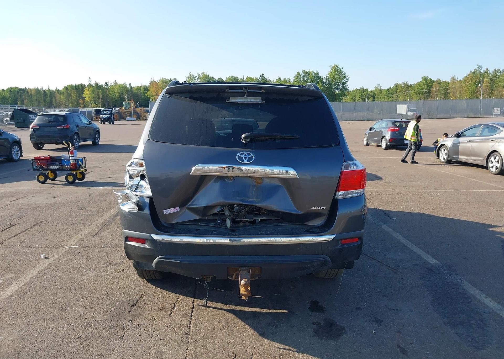 2012 TOYOTA HIGHLANDER V6