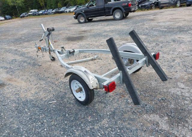 2001 EZ LOADER BOAT TRAILER