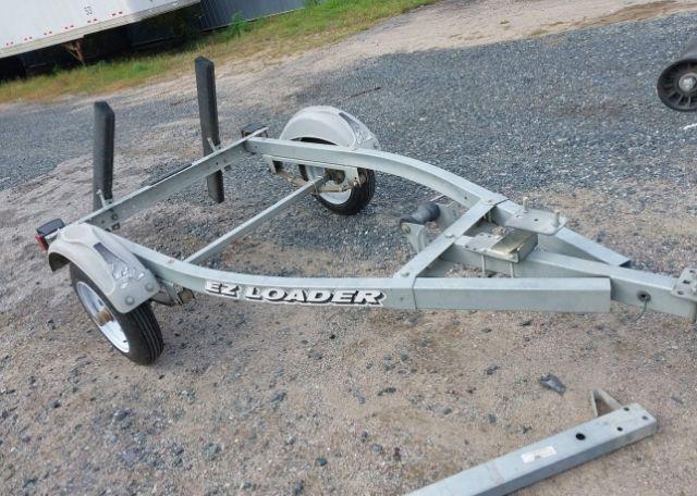 2001 EZ LOADER BOAT TRAILER