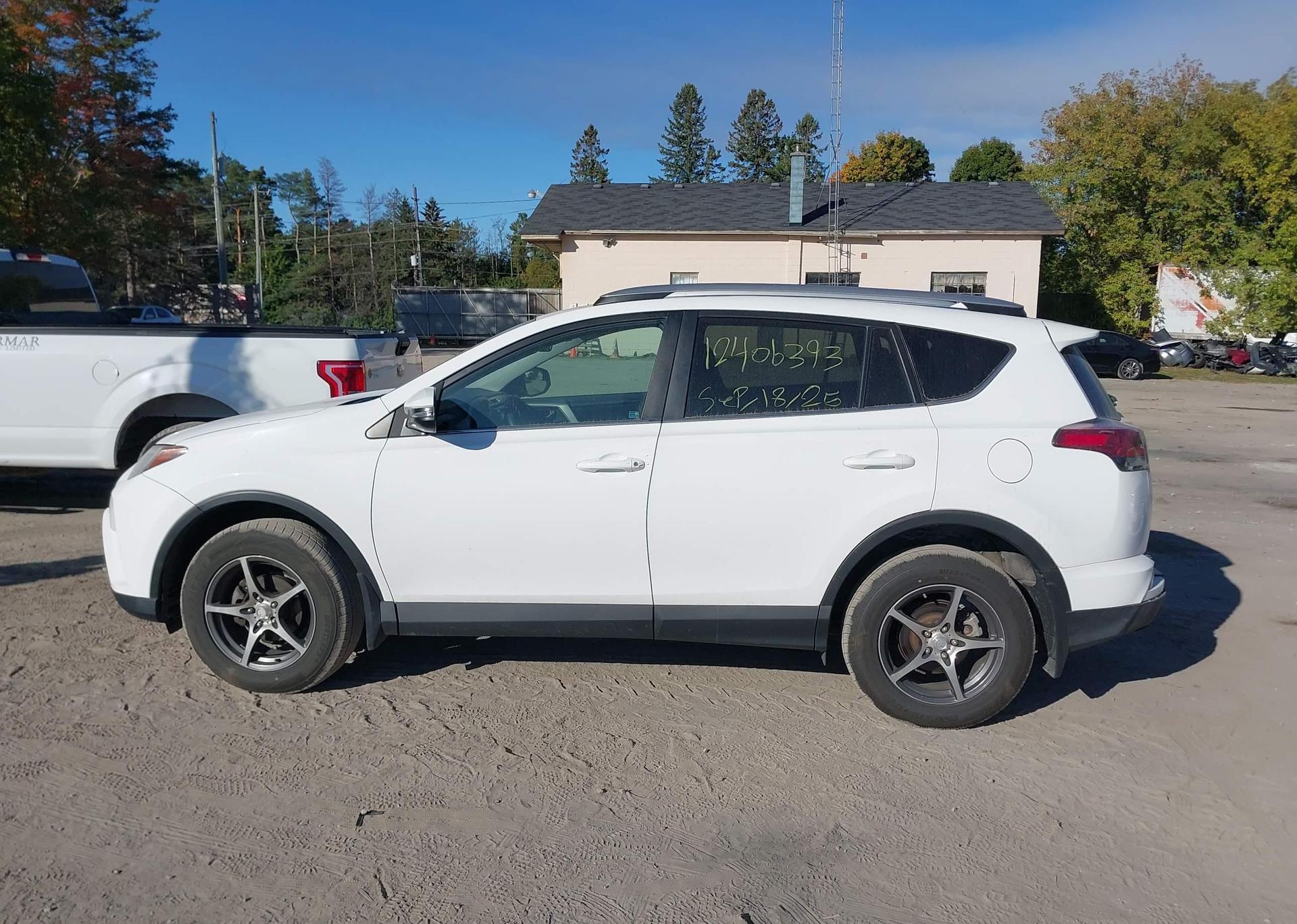 2017 TOYOTA RAV4