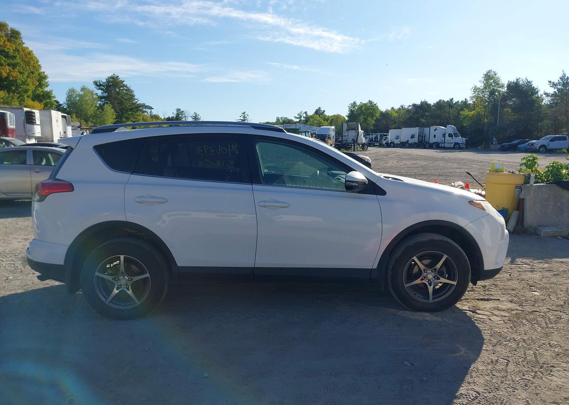 2017 TOYOTA RAV4
