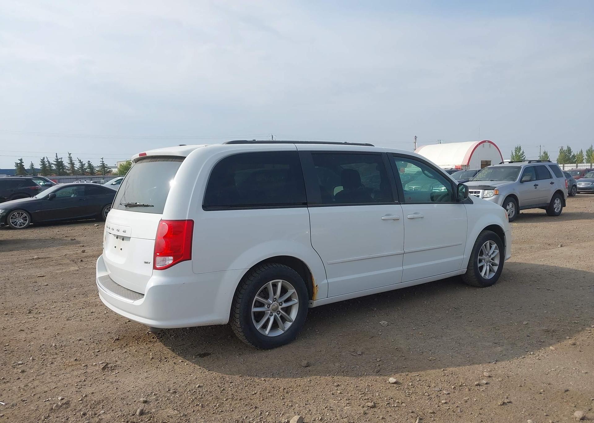 2014 DODGE GRAND CARAVAN SE