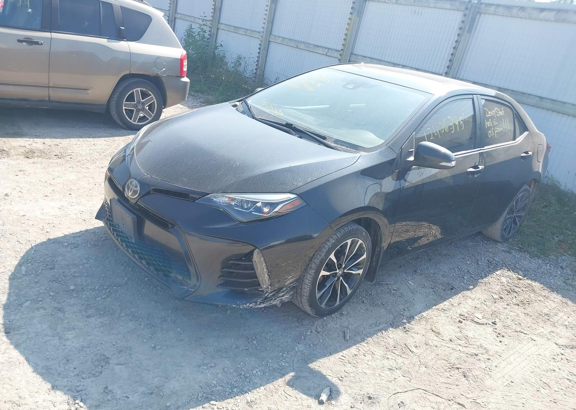 2017 TOYOTA COROLLA SE