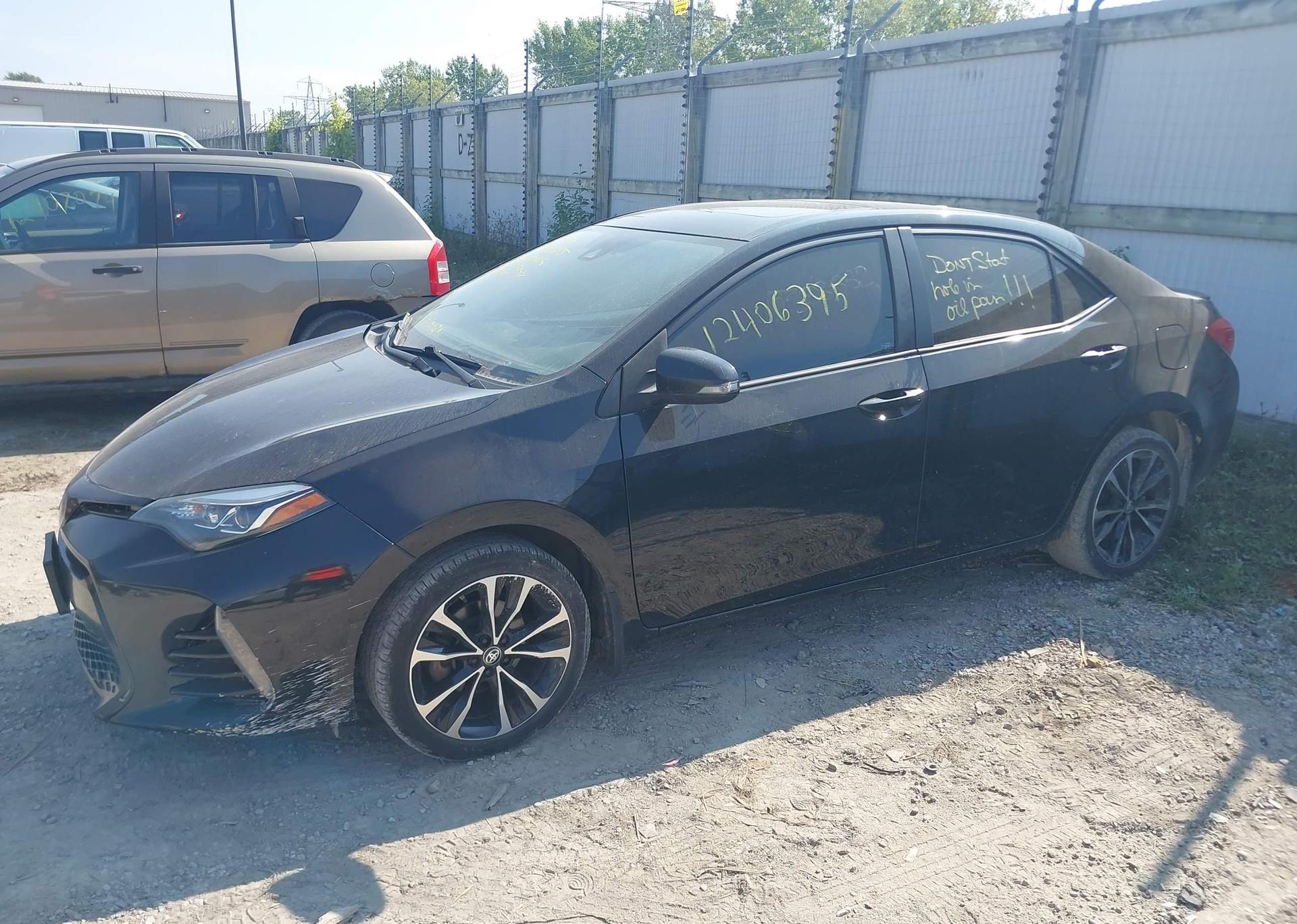 2017 TOYOTA COROLLA SE