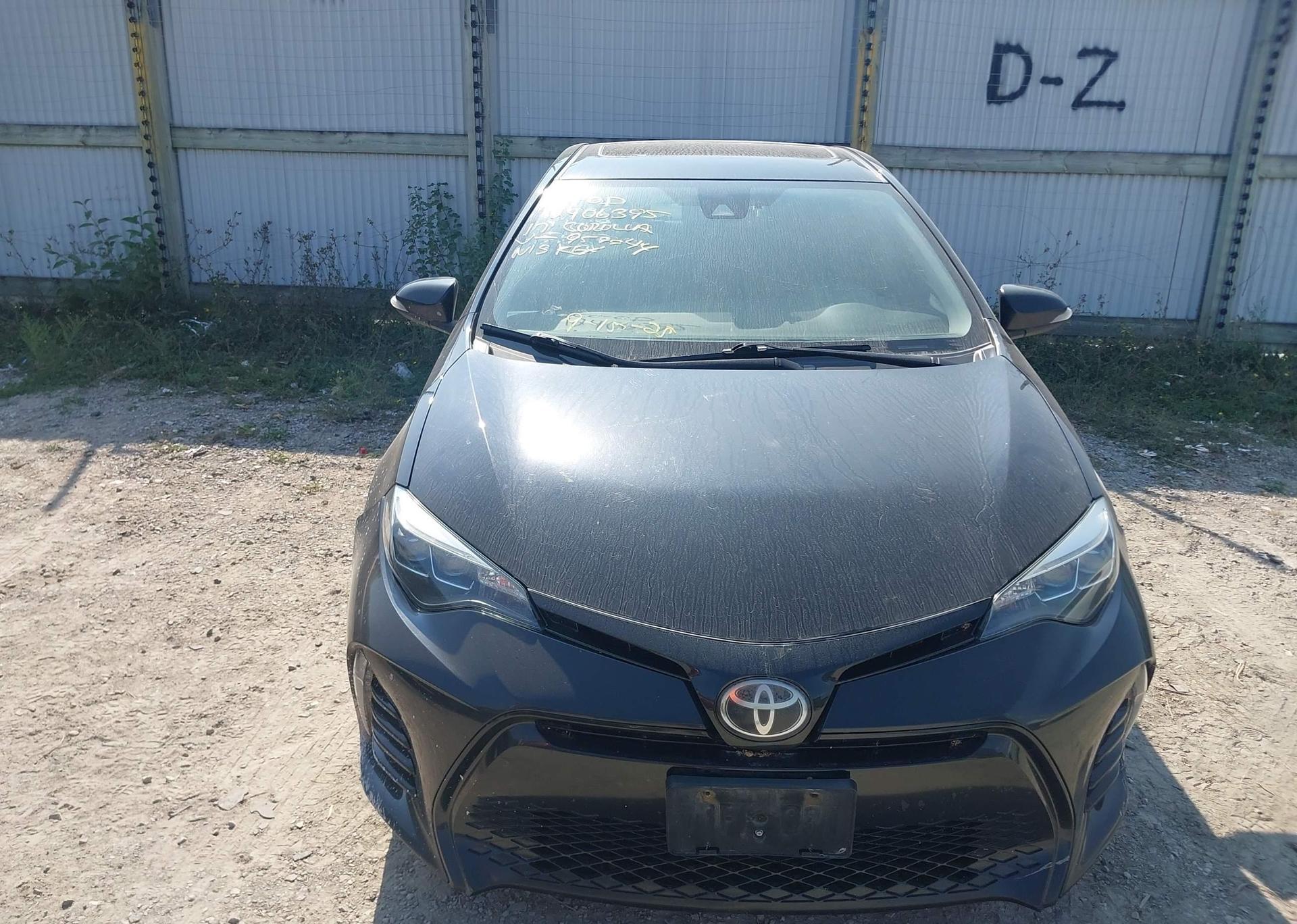 2017 TOYOTA COROLLA SE
