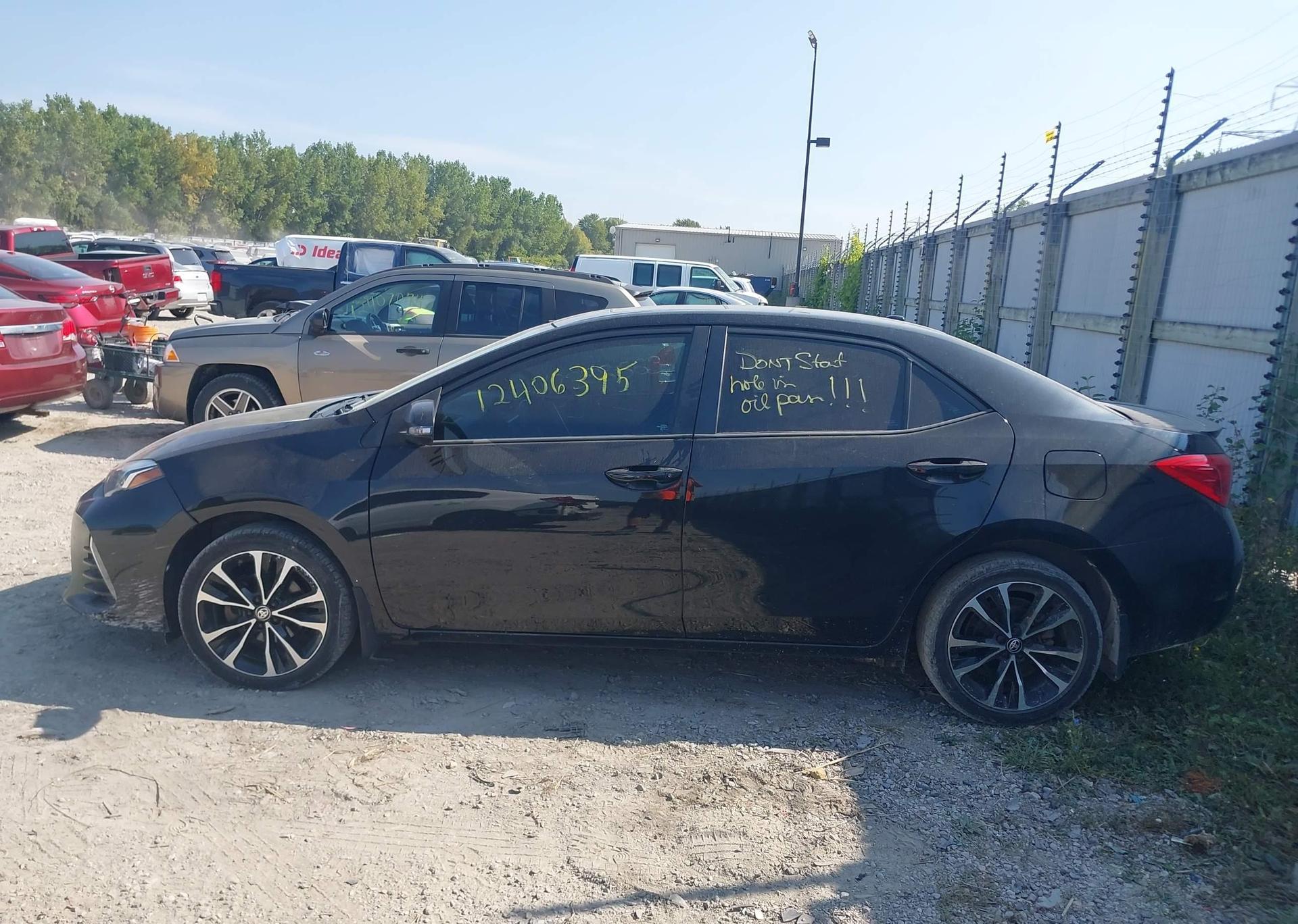 2017 TOYOTA COROLLA SE