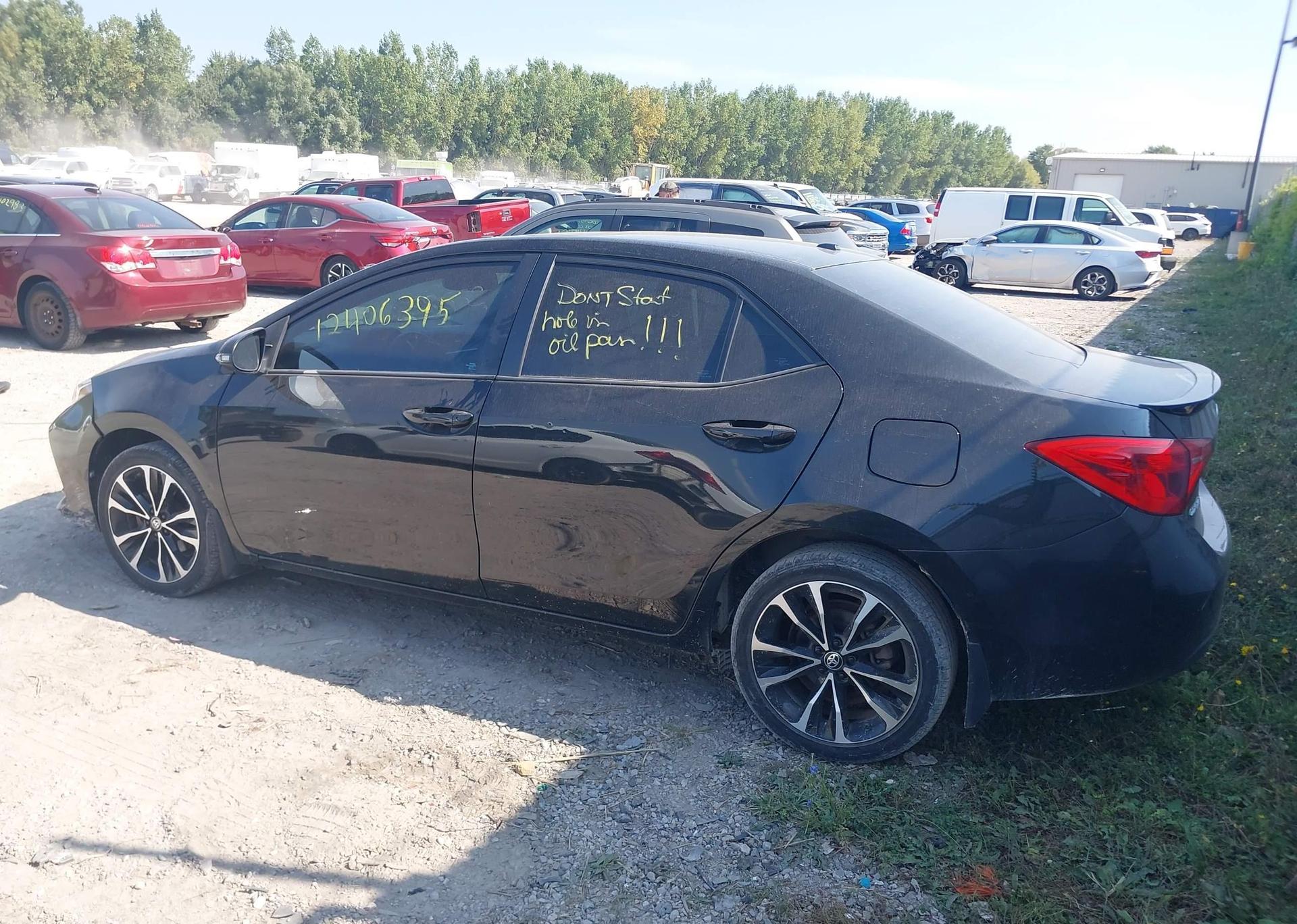 2017 TOYOTA COROLLA SE