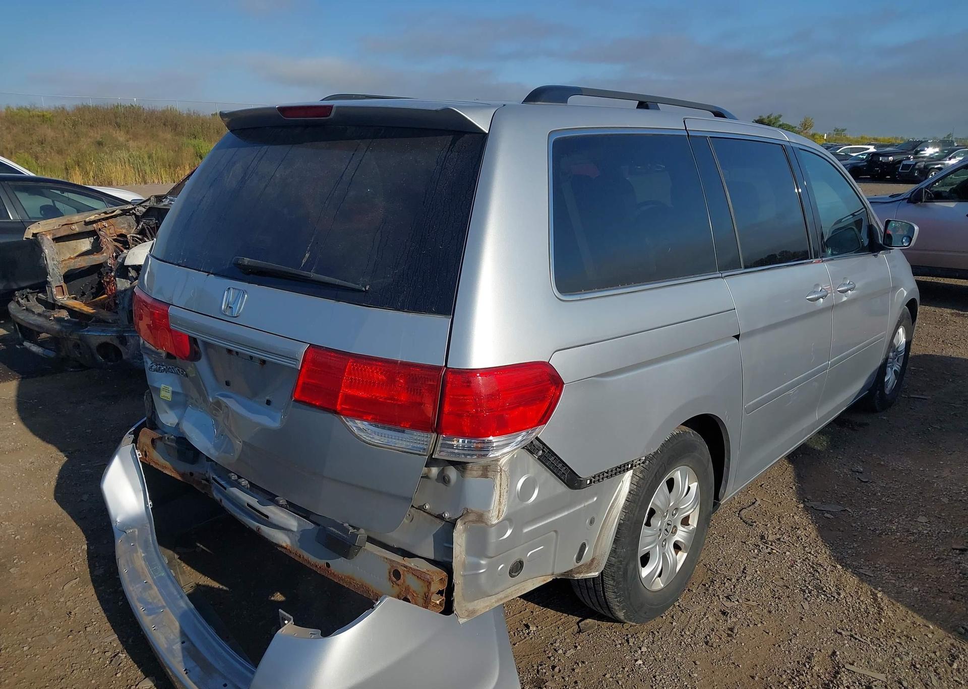 2010 HONDA ODYSSEY