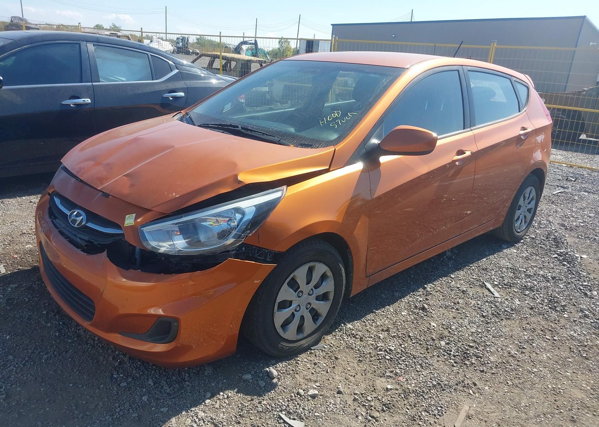 2015 HYUNDAI ACCENT GL