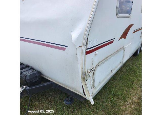 2002 TERRY RESORT DAKOTA 725