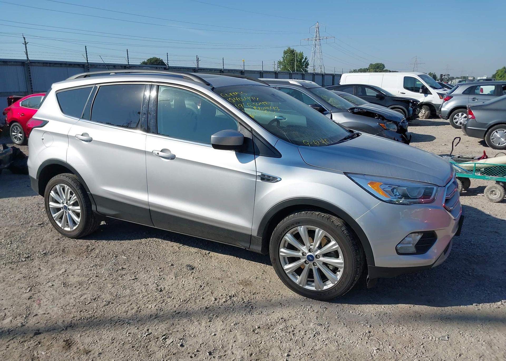2019 FORD ESCAPE SEL