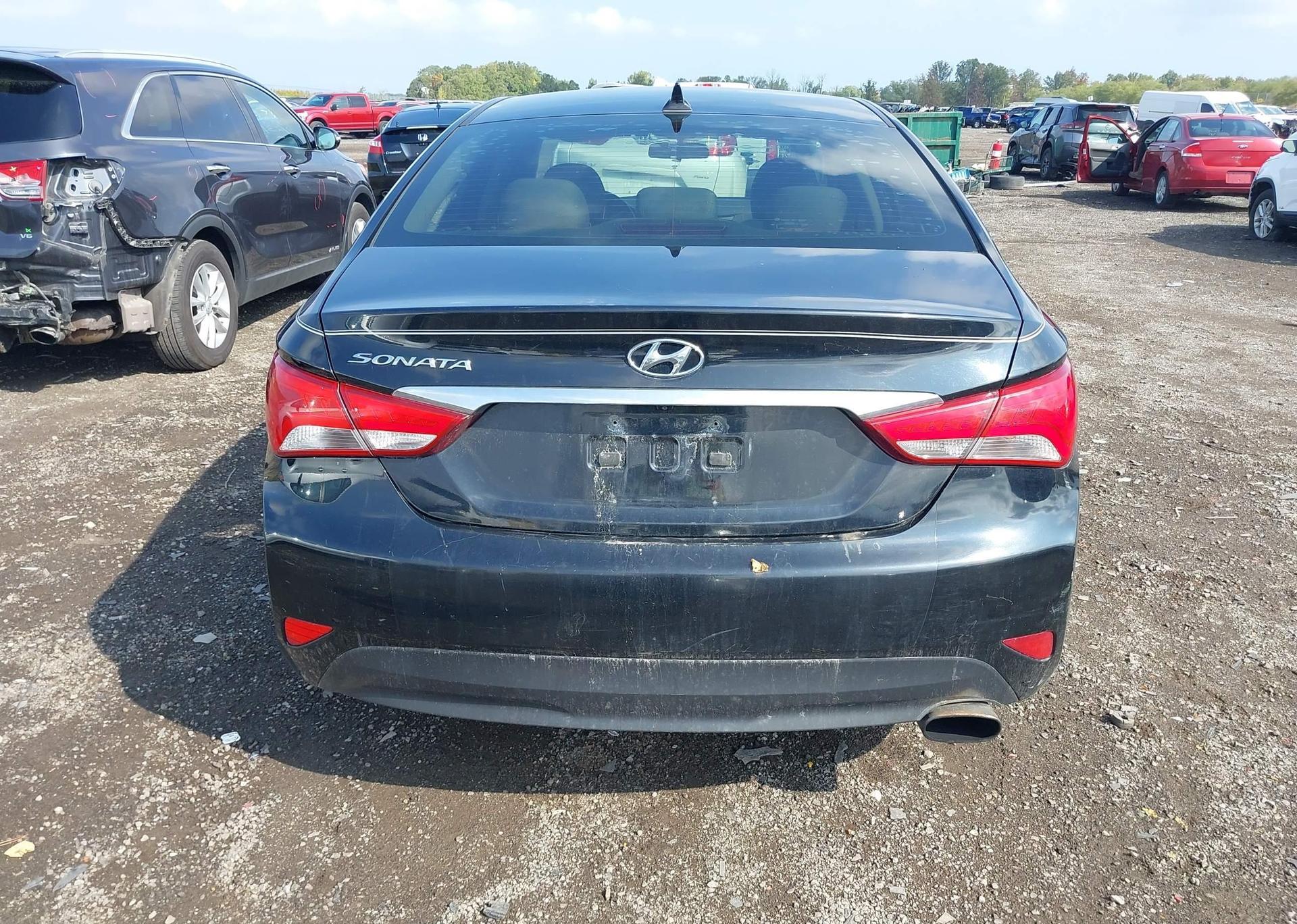 2014 HYUNDAI SONATA GLS