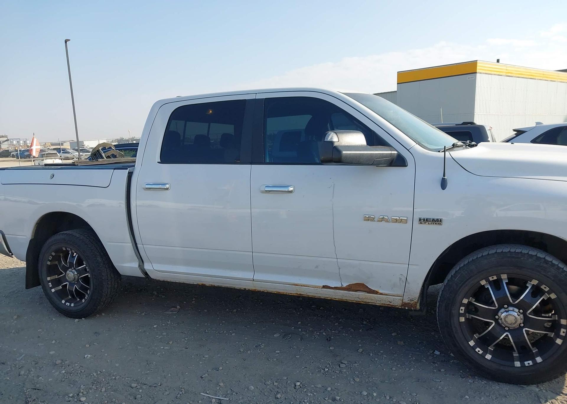 2010 DODGE RAM 1500