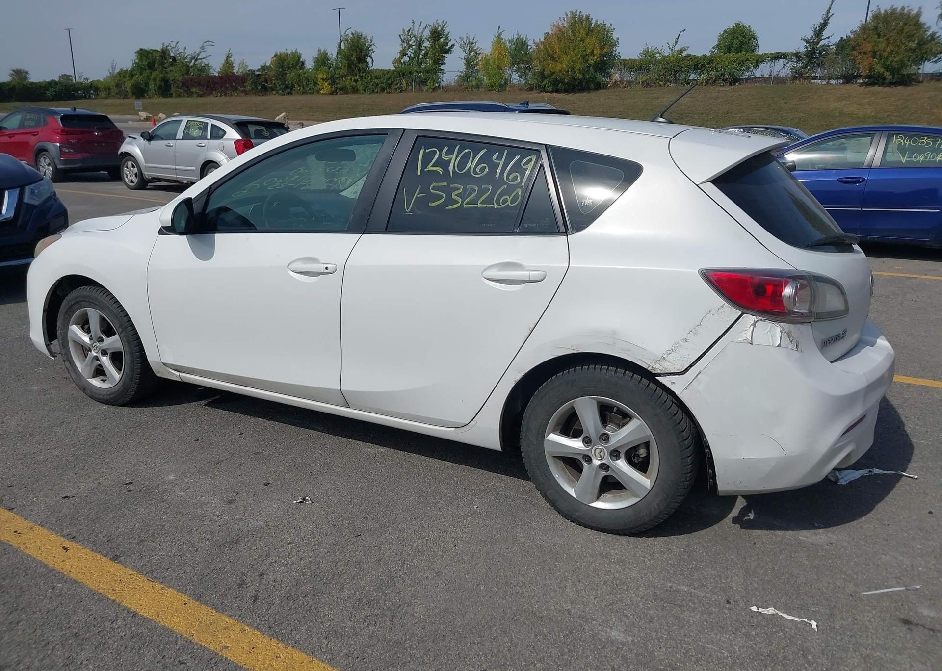 2012 MAZDA 3 I