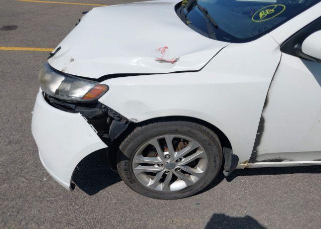 2012 KIA FORTE5 2.0L EX