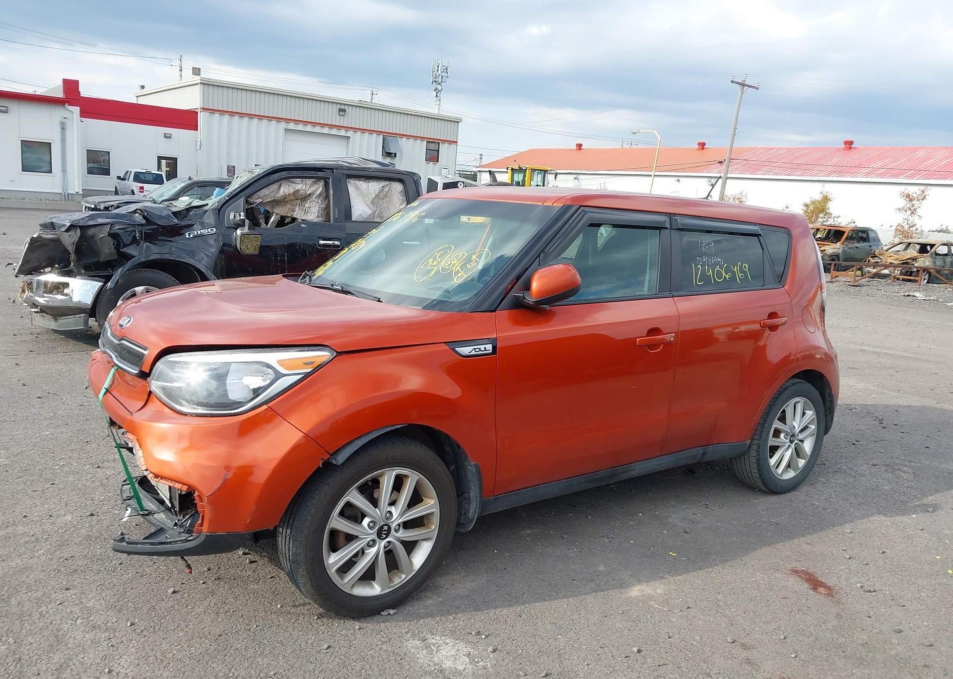2019 KIA SOUL +