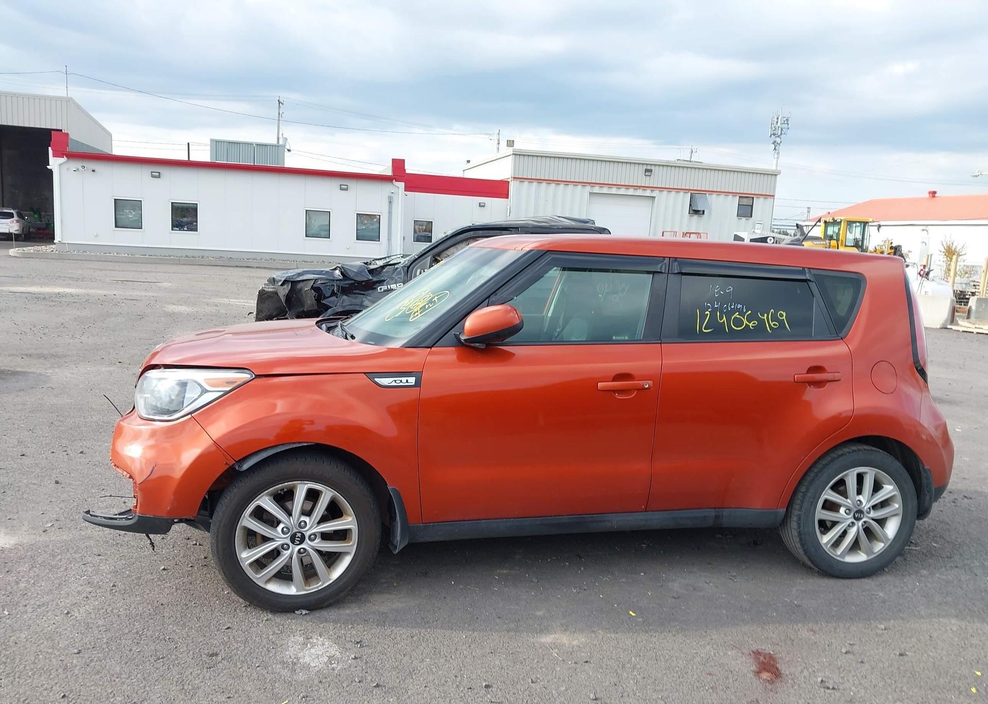 2019 KIA SOUL +