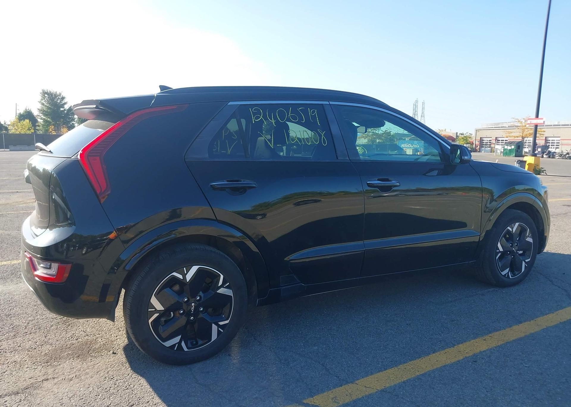 2024 KIA NIRO EV WAVE