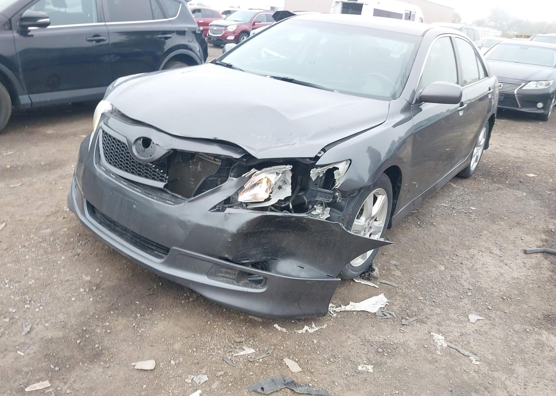 2007 TOYOTA CAMRY LE V6