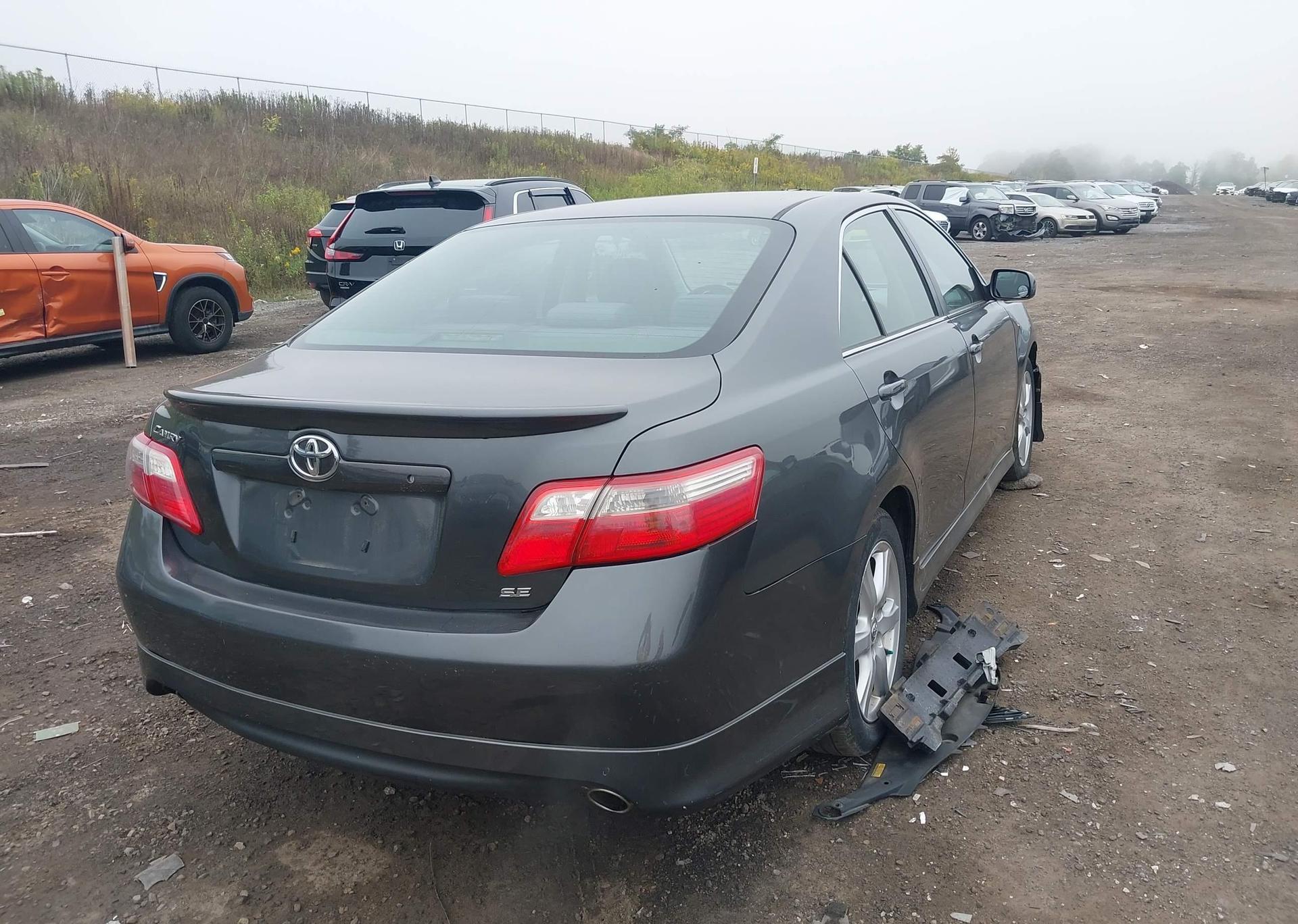 2007 TOYOTA CAMRY LE V6